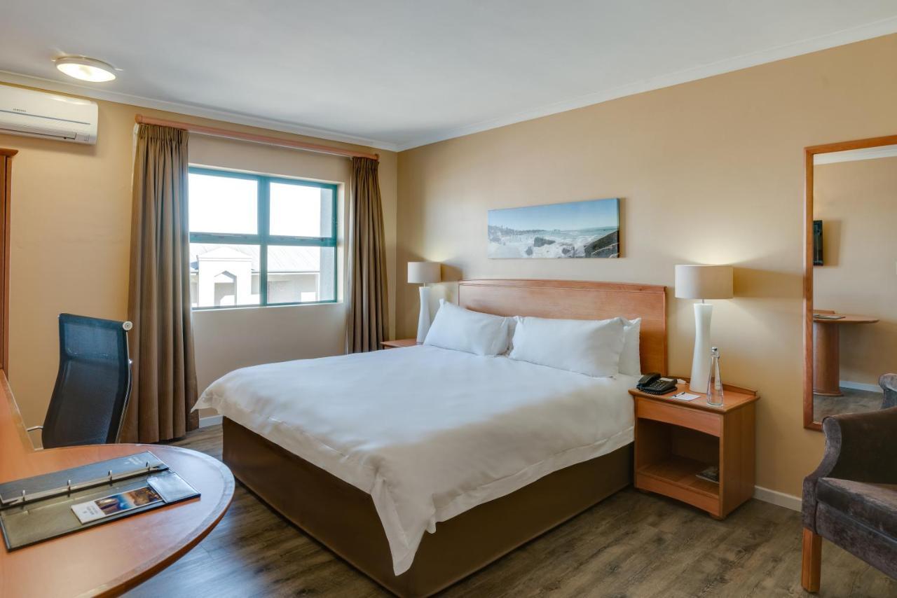 Protea By Marriott Cape Town Tyger Valley 3*