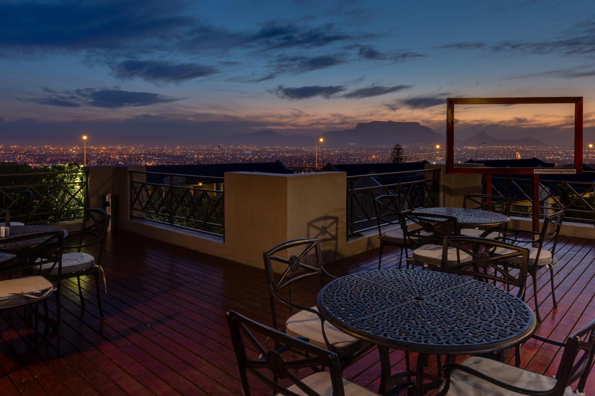 Protea By Marriott Cape Town Tyger Valley Hotel 3*