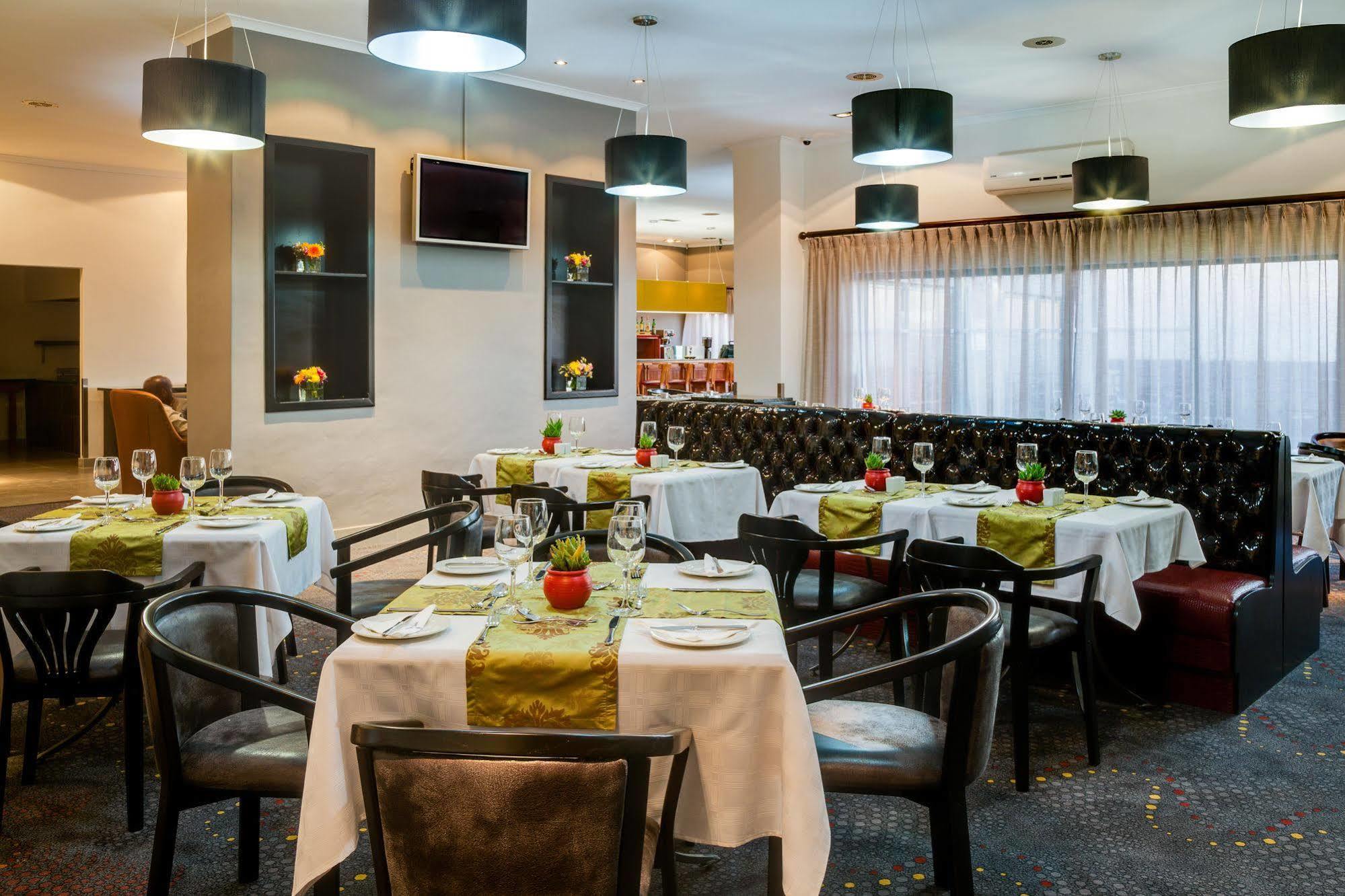 Hotel Protea By Marriott Cape Town Tyger Valley Bellville